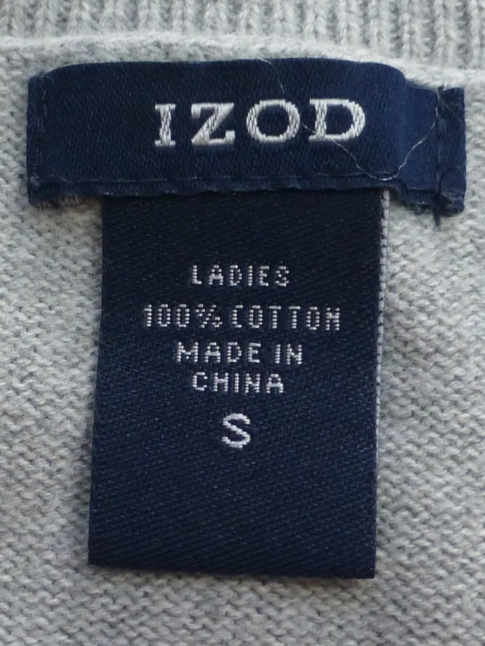 IZOD Gray Argyle Cotton Crew Neck Sweater Women's Size Small Classic Preppy